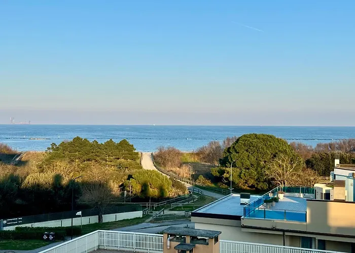 Daire 82, Attico Leonardo