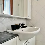 Attico Leonardo דירה