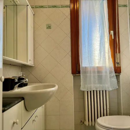 82, Attico Leonardo Апартаменты *