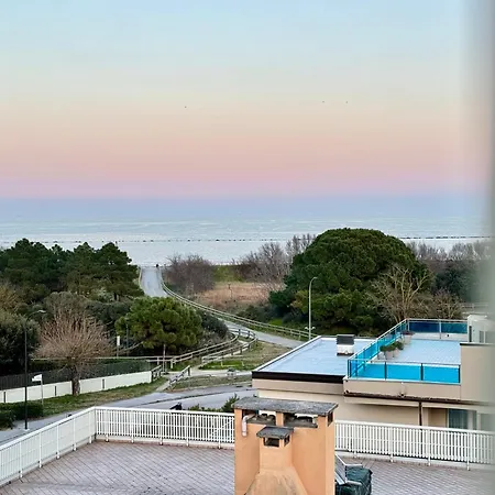 Апартаменты 82, Attico Leonardo Лидо-Адриано