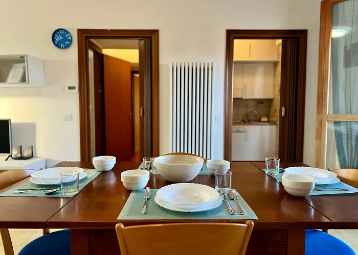 Daire 82, Attico Leonardo