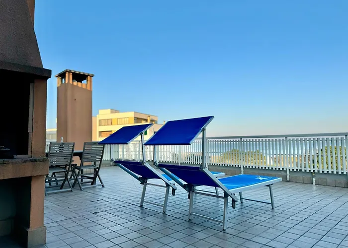 82, Attico Leonardo *