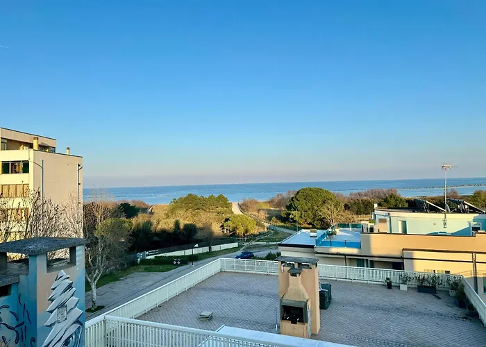 Daire 82, Attico Leonardo