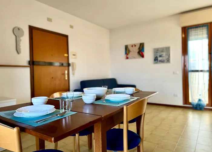 82, Attico Leonardo *