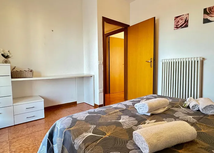 Daire 82, Attico Leonardo *